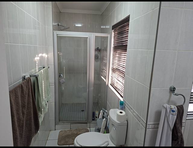 3 BEDROOM TOWNHOUSE FOR SALE IN LAWRENCE ROCKS